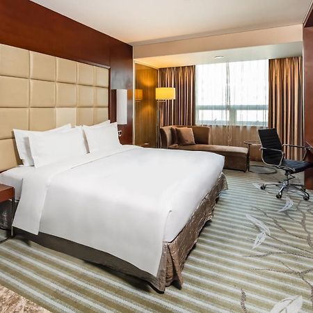 Holiday Inn Yinchuan International Trade Centre, An Ihg Hotel المظهر الخارجي الصورة