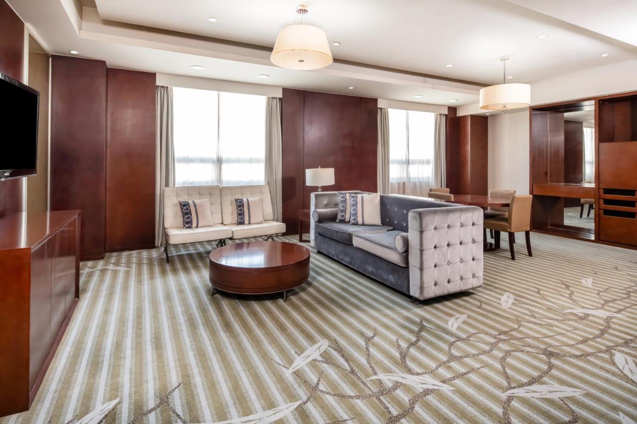 Holiday Inn Yinchuan International Trade Centre, An Ihg Hotel الغرفة الصورة