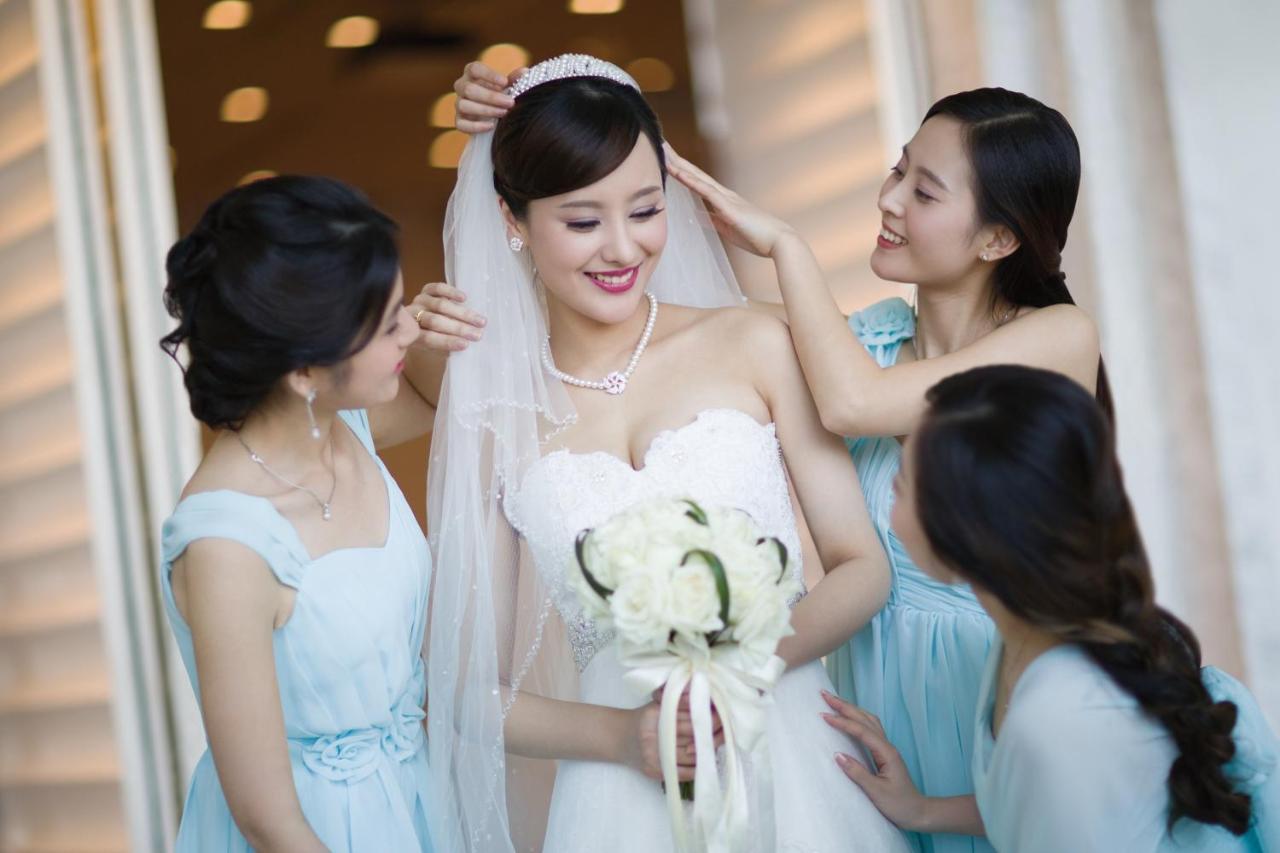 Holiday Inn Yinchuan International Trade Centre, An Ihg Hotel المظهر الخارجي الصورة