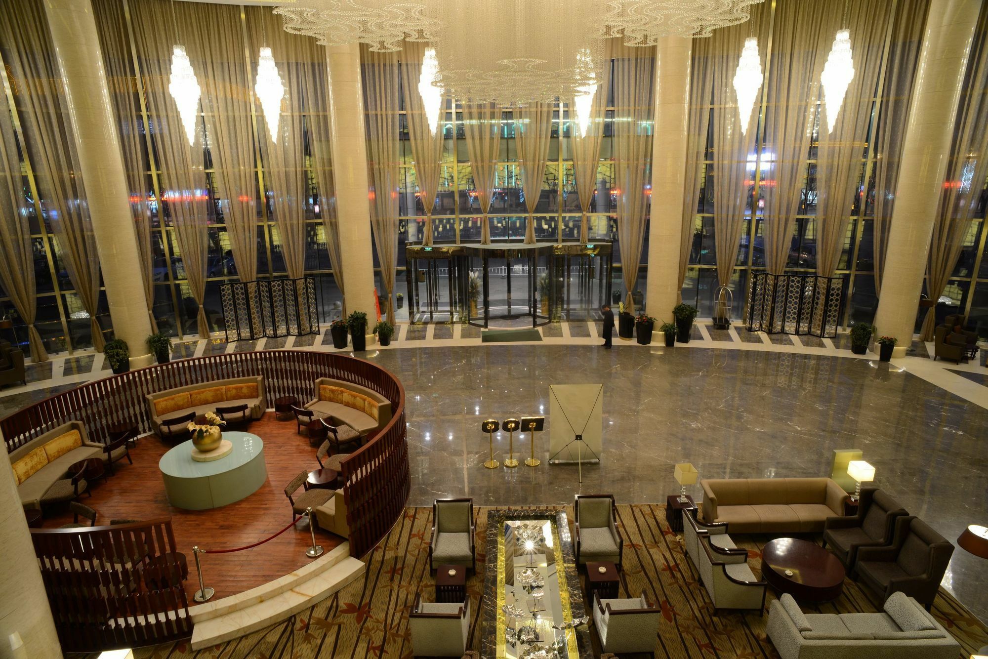 Holiday Inn Yinchuan International Trade Centre, An Ihg Hotel المظهر الخارجي الصورة