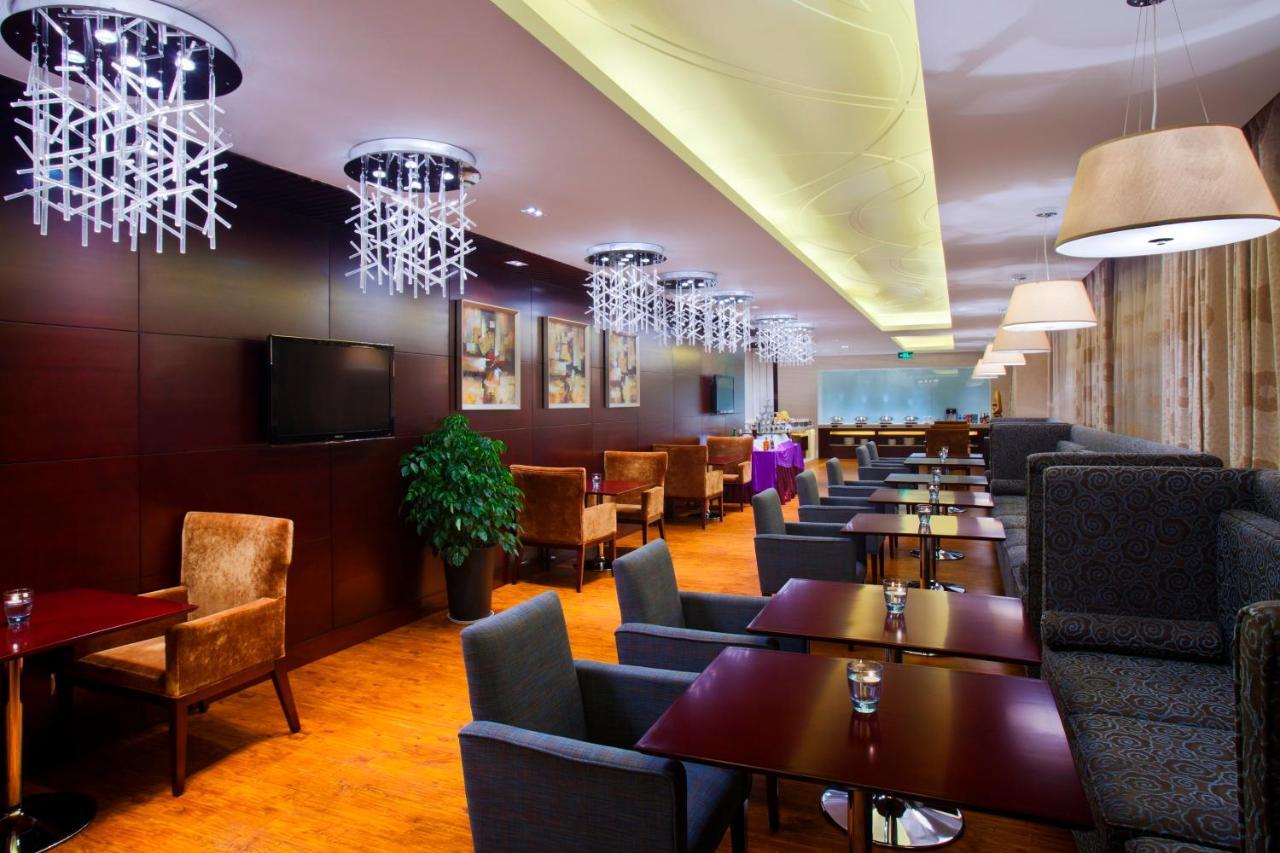Holiday Inn Yinchuan International Trade Centre, An Ihg Hotel المظهر الخارجي الصورة